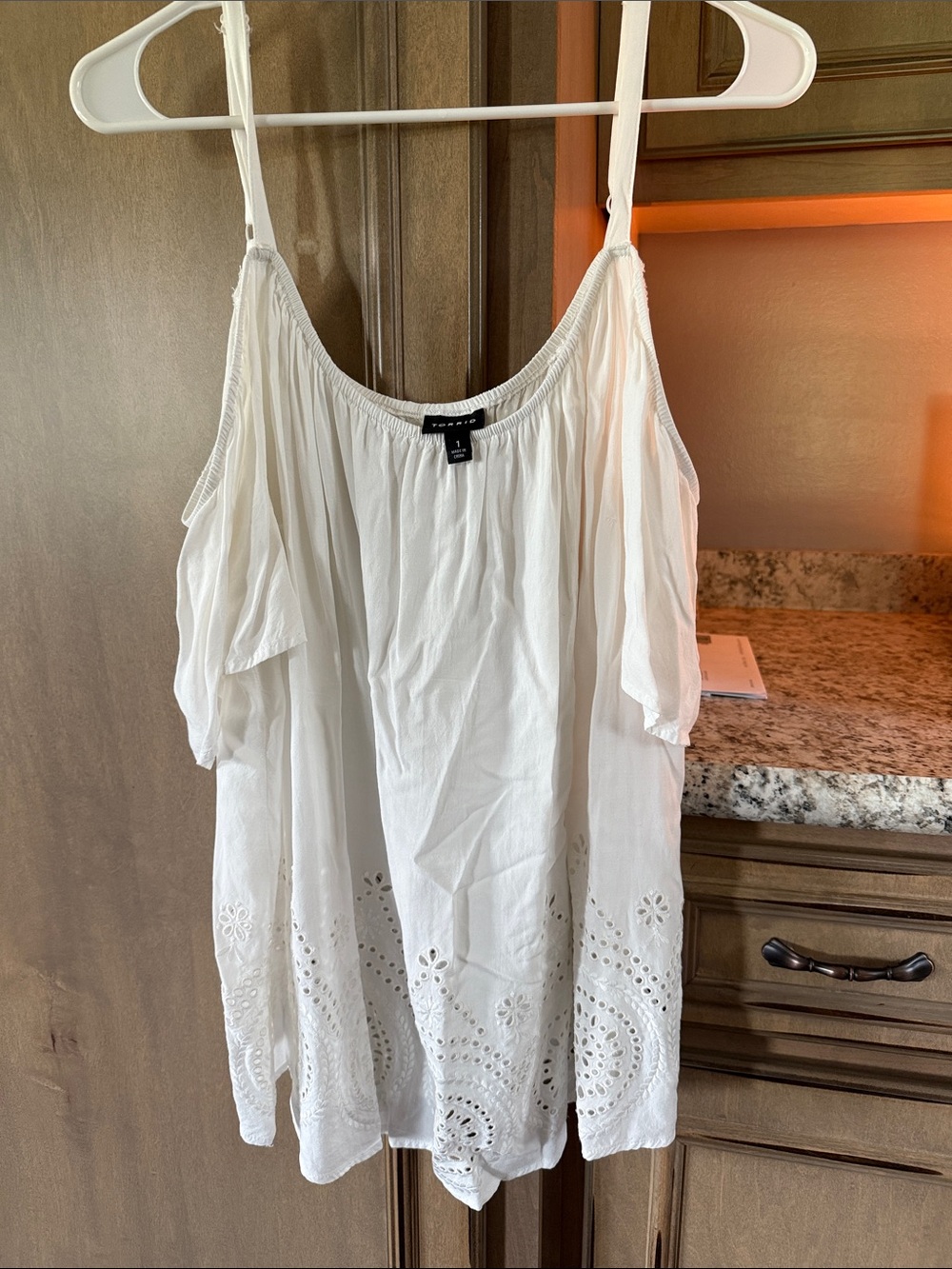 Torrid White Cold-Shoulder Eyelet Camisole
